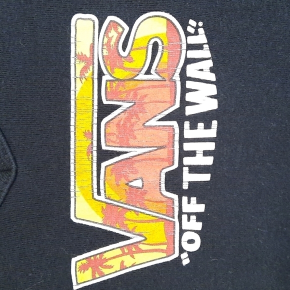 90's Vintage Vans Vneck Fitted Tshirt - Picture 2 of 4